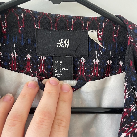 Patterned jacket with lightly pleated collar - Picture 4 of 10